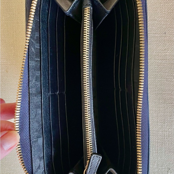 Furla Made in Italy Studded Zip Wallet Navy Leather Wallet with Gold Studs - Picture 3 of 3